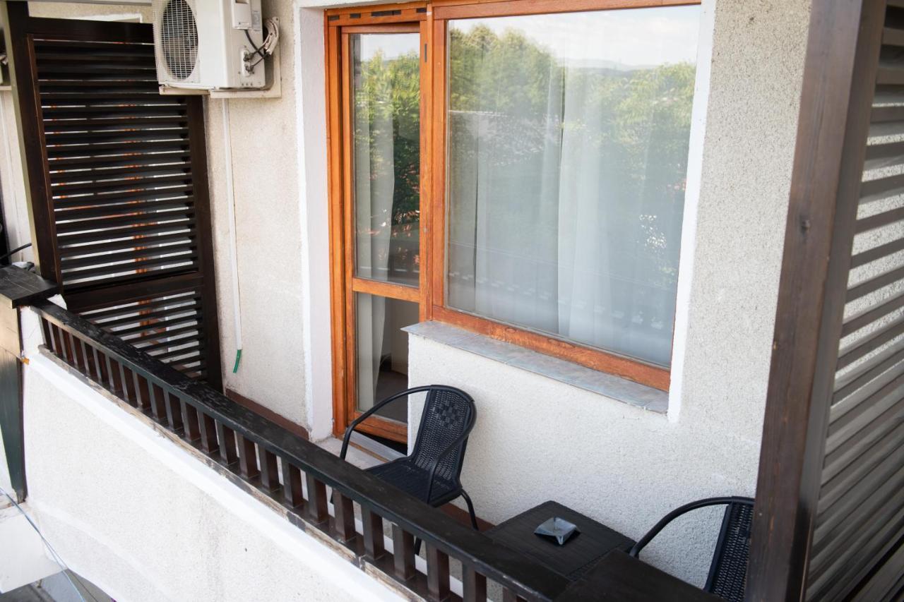 Hotel Panoramic Râmnicu Vâlcea エクステリア 写真