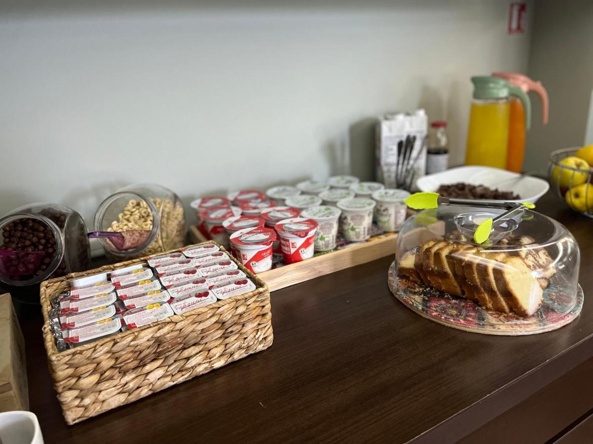 Hotel Panoramic Râmnicu Vâlcea エクステリア 写真