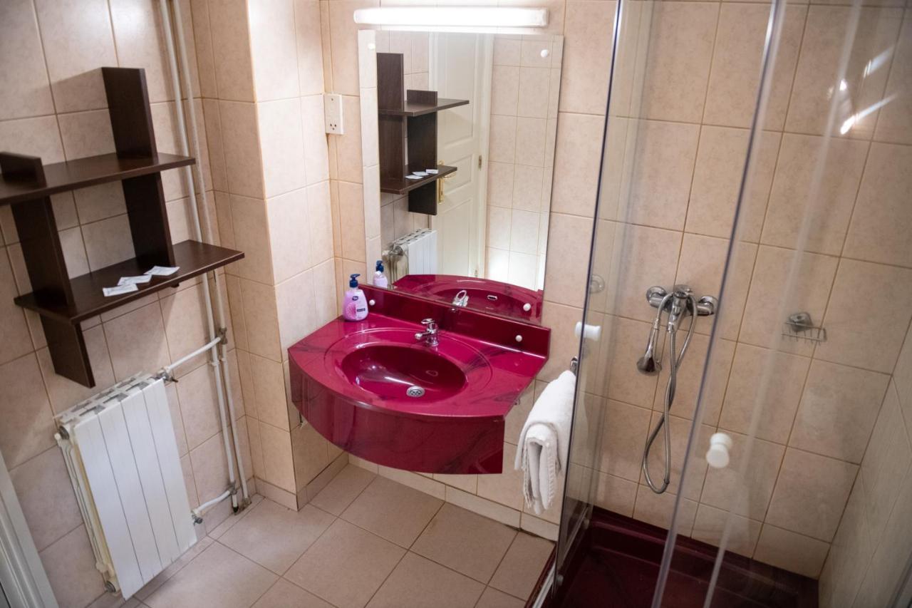 Hotel Panoramic Râmnicu Vâlcea エクステリア 写真